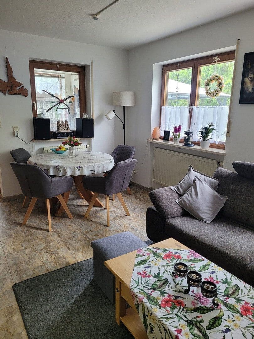 Prodej bytu 3+1 77 m², Wiesgasse 70, Ichenhausen, Bavorsko Prodej bytu 3+1 77 m², Wiesgasse 70, Ichenhausen, Bavorsko