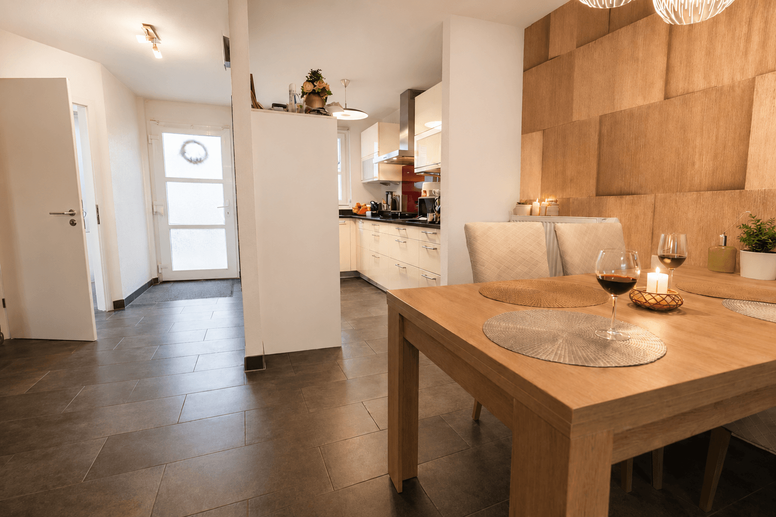 Prodej domu 119 m², pozemek 216 m², Helmut-Braun-Ring 2C, Rülzheim, Porýní-Falc Prodej domu 119 m², pozemek 216 m², Helmut-Braun-Ring 2C, Rülzheim, Porýní-Falc