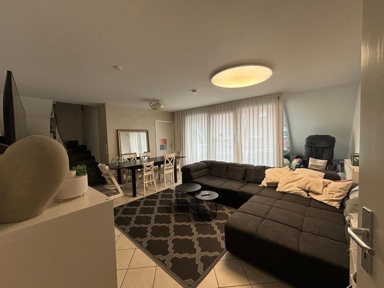 Pronájem bytu 3+kk 84 m², Leinfelden-Echterdingen, Bádensko-Württembersko Pronájem bytu 3+kk 84 m², Leinfelden-Echterdingen, Bádensko-Württembersko