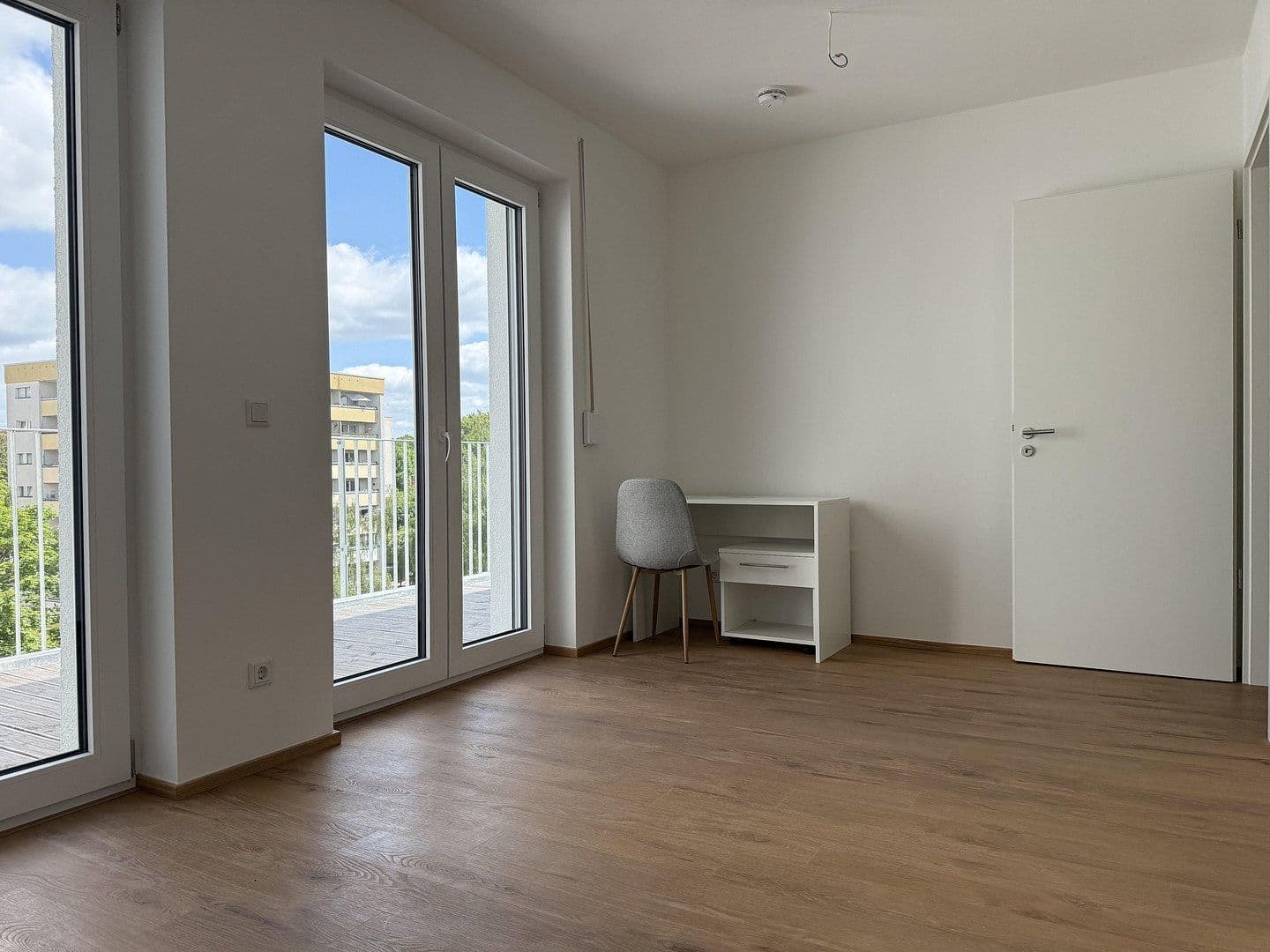 Pronájem bytu 2+1 45 m², Wiesenstraße 10, Berlin, Berlín Pronájem bytu 2+1 45 m², Wiesenstraße 10, Berlin, Berlín