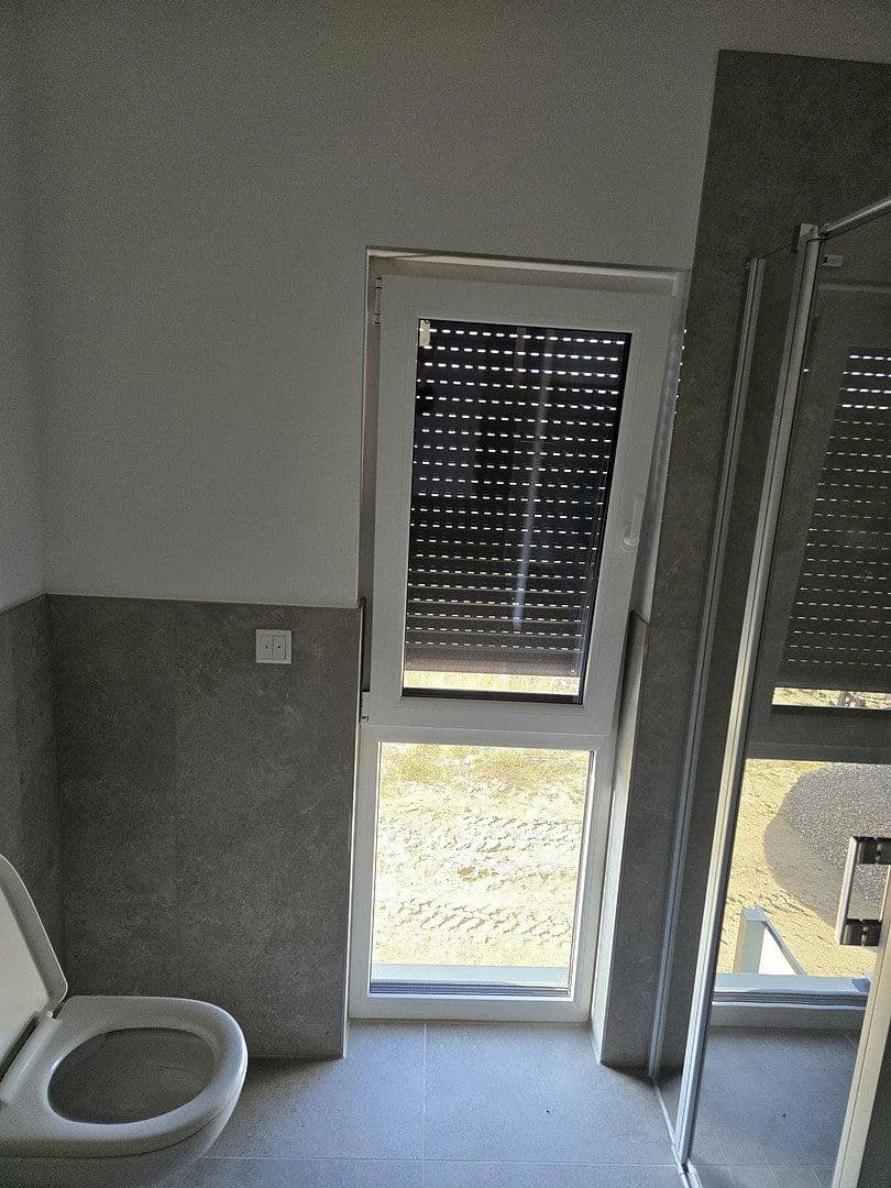 Prodej domu 2.703 m², pozemek 3.226 m², Waren (Müritz), Mecklenburg-Vorpommern Prodej domu 2.703 m², pozemek 3.226 m², Waren (Müritz), Mecklenburg-Vorpommern