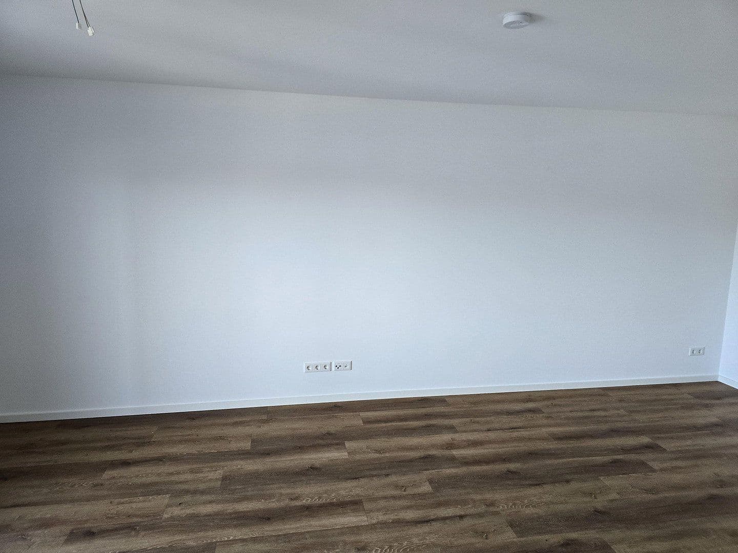 Prodej domu 2.703 m², pozemek 3.226 m², Waren (Müritz), Mecklenburg-Vorpommern Prodej domu 2.703 m², pozemek 3.226 m², Waren (Müritz), Mecklenburg-Vorpommern
