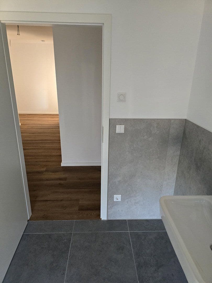 Prodej domu 2.703 m², pozemek 3.226 m², Waren (Müritz), Mecklenburg-Vorpommern Prodej domu 2.703 m², pozemek 3.226 m², Waren (Müritz), Mecklenburg-Vorpommern