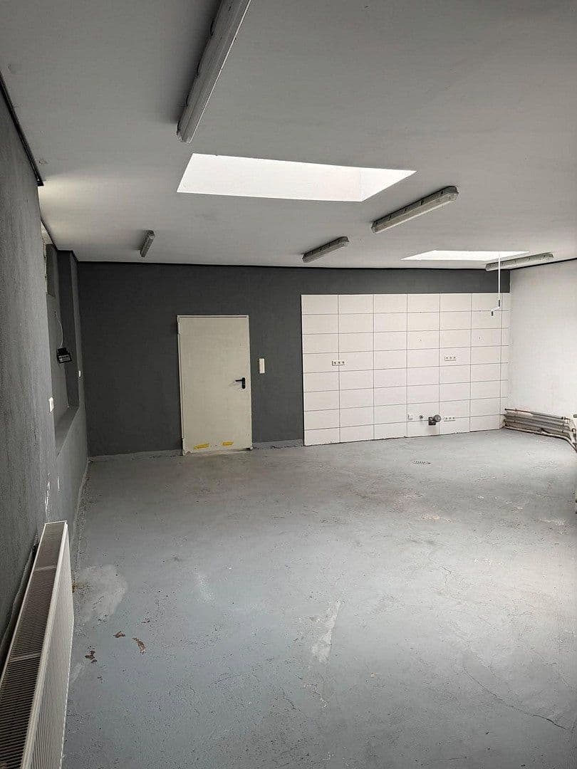 Pronájem nebytového prostoru 150 m², Helgenbrunnen 6, Saarbrücken, Země Sársko Pronájem nebytového prostoru 150 m², Helgenbrunnen 6, Saarbrücken, Země Sársko