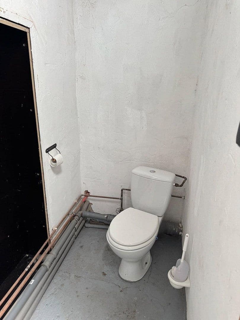 Pronájem nebytového prostoru 150 m², Helgenbrunnen 6, Saarbrücken, Země Sársko Pronájem nebytového prostoru 150 m², Helgenbrunnen 6, Saarbrücken, Země Sársko