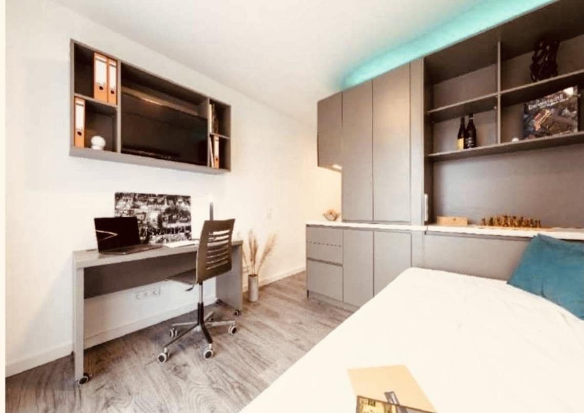 Pronájem bytu 1+1 20 m², Karlstrasse 57, Darmstadt, Hessen Pronájem bytu 1+1 20 m², Karlstrasse 57, Darmstadt, Hessen