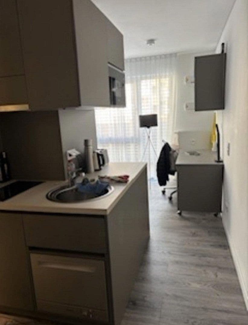 Pronájem bytu 1+1 20 m², Karlstrasse 57, Darmstadt, Hessen Pronájem bytu 1+1 20 m², Karlstrasse 57, Darmstadt, Hessen