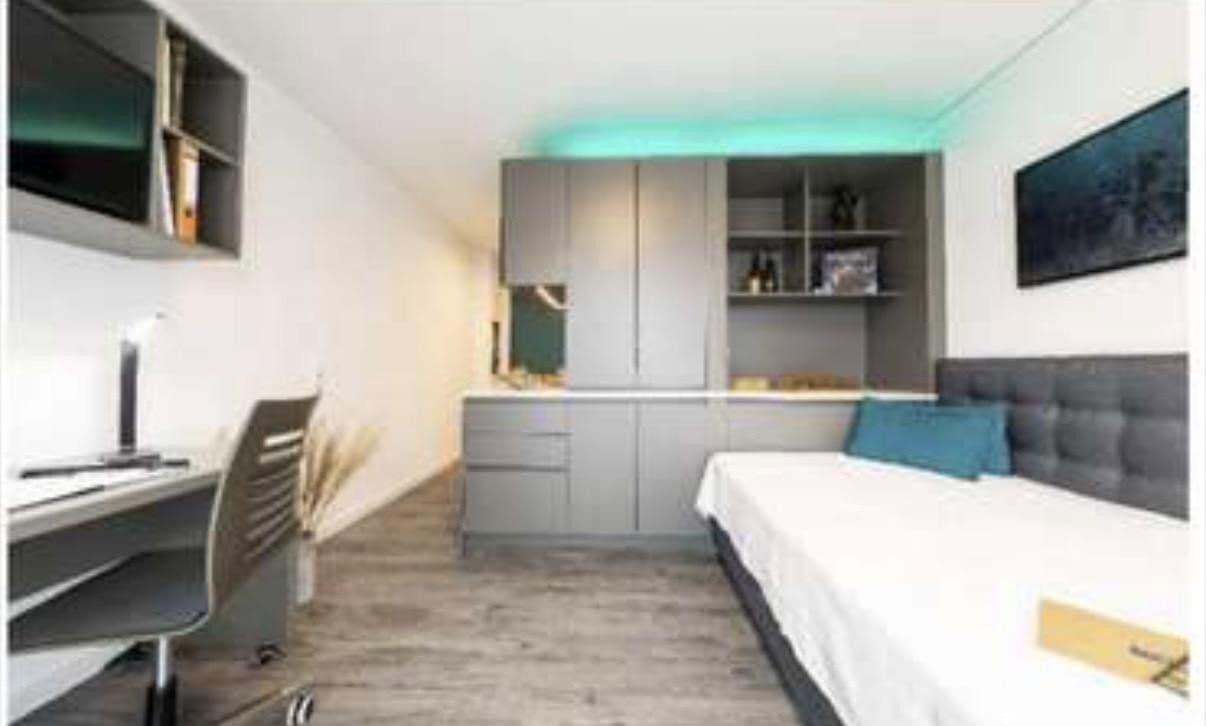 Pronájem bytu 1+1 20 m², Karlstrasse 57, Darmstadt, Hessen Pronájem bytu 1+1 20 m², Karlstrasse 57, Darmstadt, Hessen