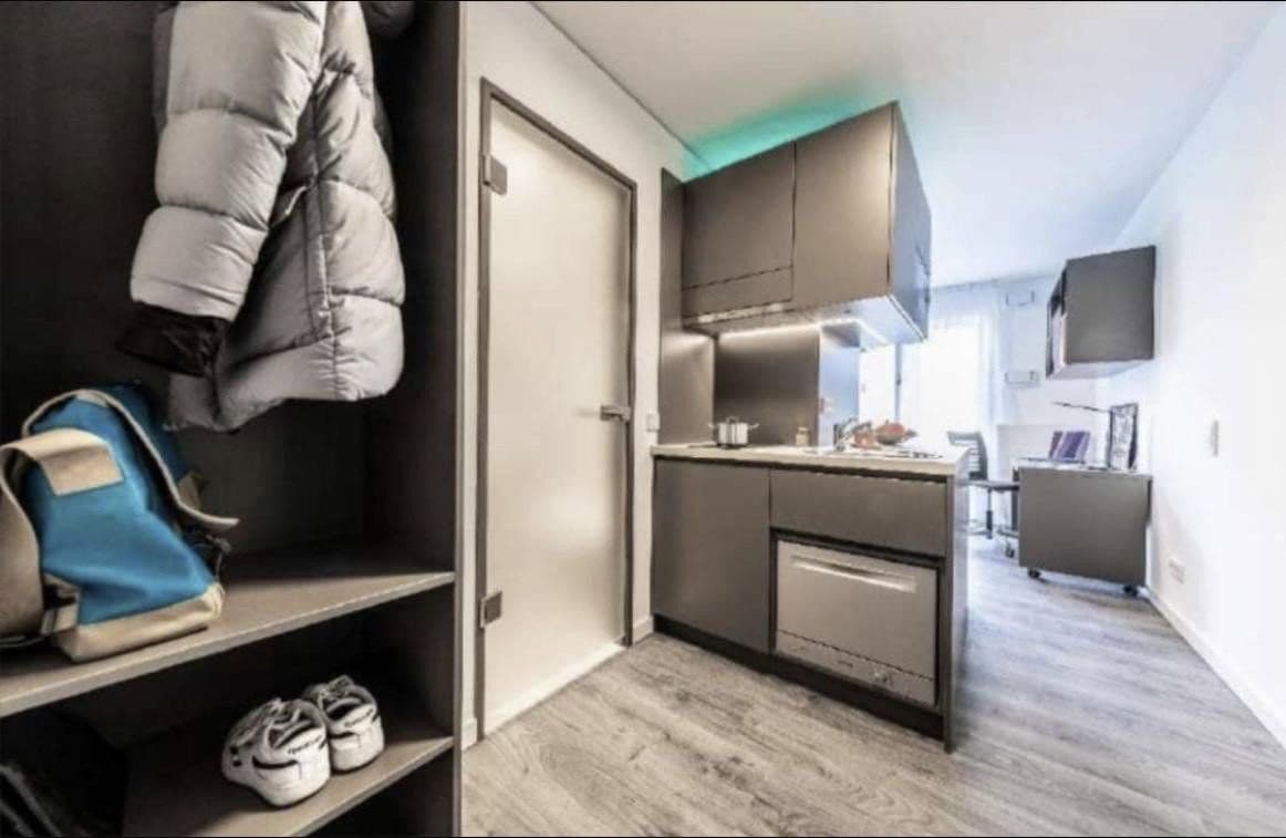 Pronájem bytu 1+1 20 m², Karlstrasse 57, Darmstadt, Hessen Pronájem bytu 1+1 20 m², Karlstrasse 57, Darmstadt, Hessen