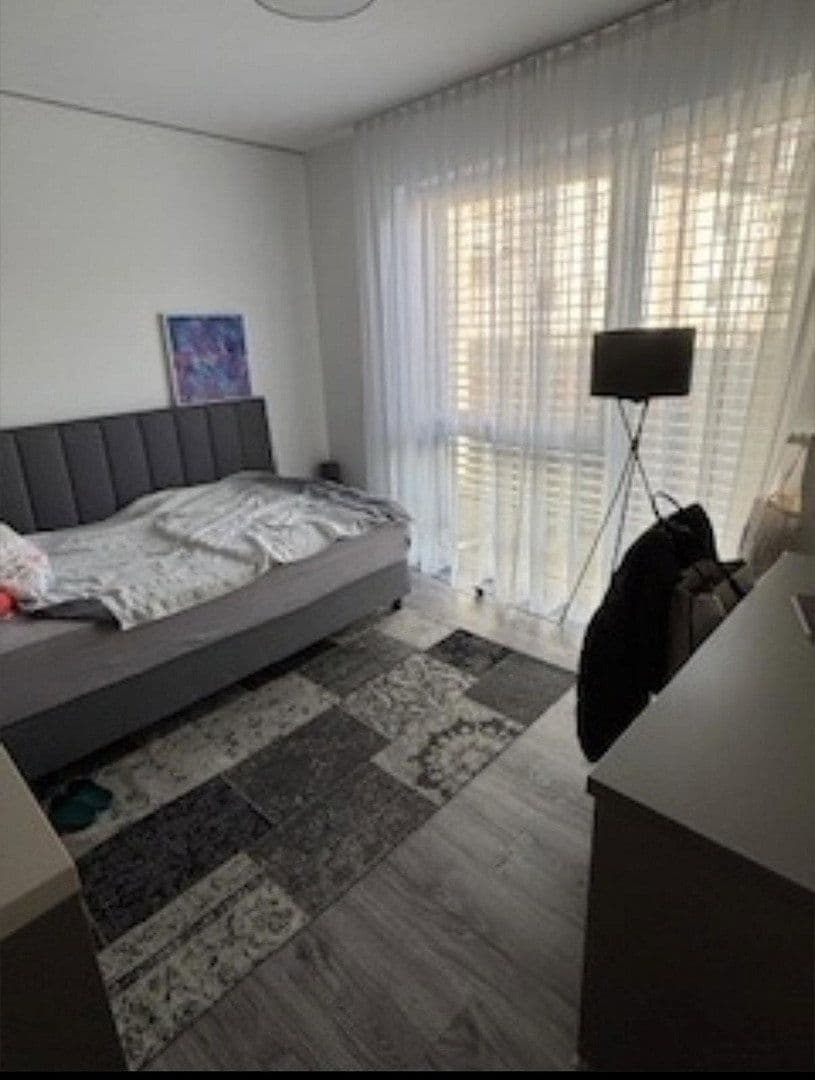 Pronájem bytu 1+1 20 m², Karlstrasse 57, Darmstadt, Hessen Pronájem bytu 1+1 20 m², Karlstrasse 57, Darmstadt, Hessen