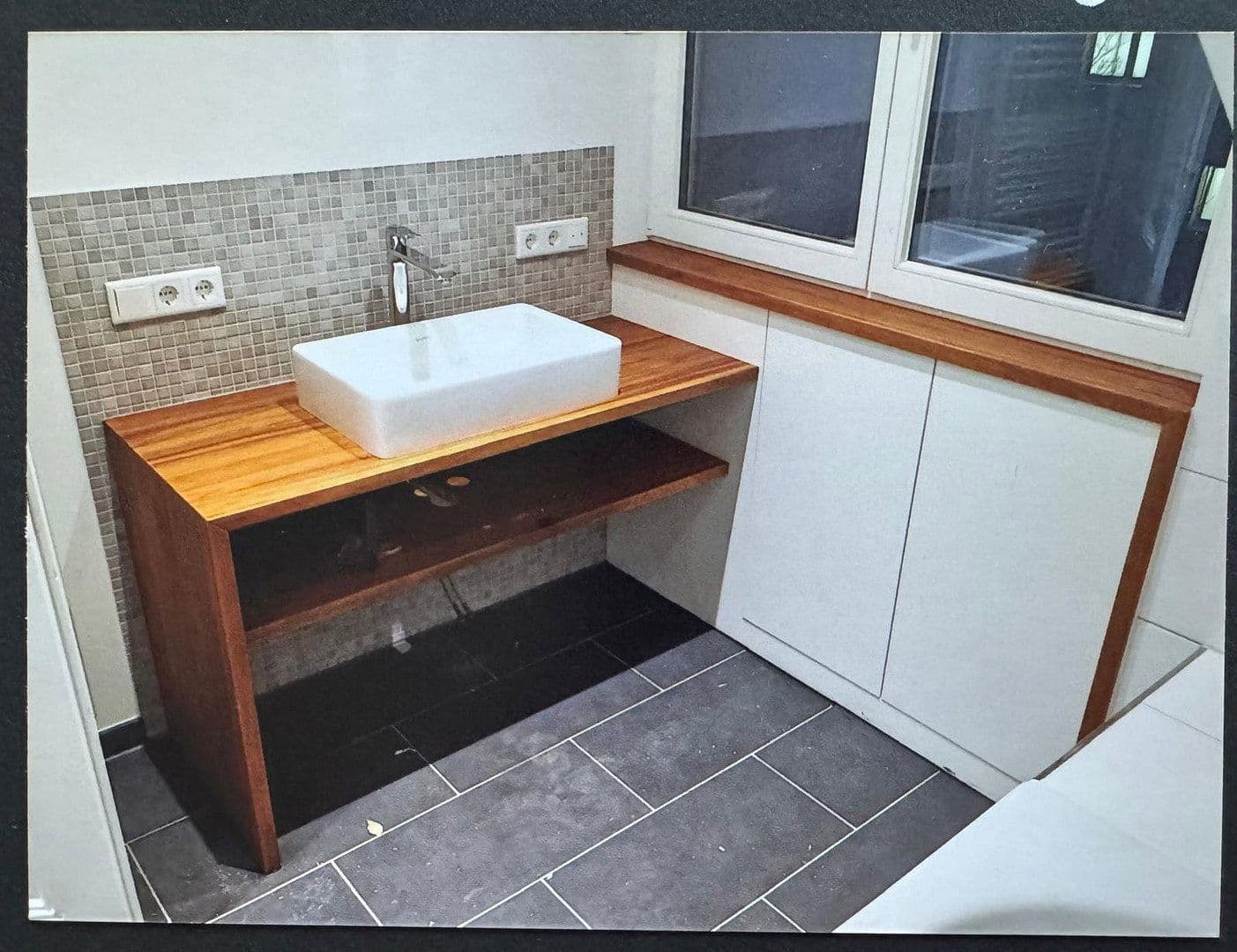 Prodej bytu 4+1 120 m², Bonn, Severní Porýní-Vestfálsko Prodej bytu 4+1 120 m², Bonn, Severní Porýní-Vestfálsko