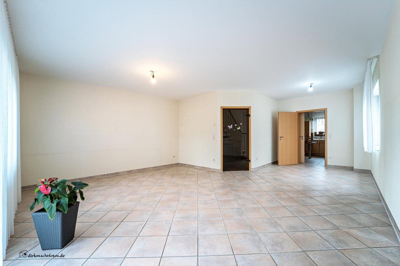 Pronájem domu 119 m², pozemek 288 m², Ratingen, Severní Porýní-Vestfálsko Pronájem domu 119 m², pozemek 288 m², Ratingen, Severní Porýní-Vestfálsko