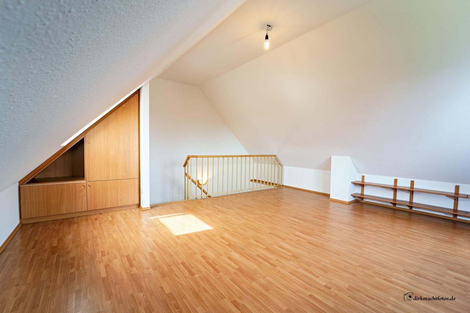 Pronájem domu 119 m², pozemek 288 m², Ratingen, Severní Porýní-Vestfálsko Pronájem domu 119 m², pozemek 288 m², Ratingen, Severní Porýní-Vestfálsko