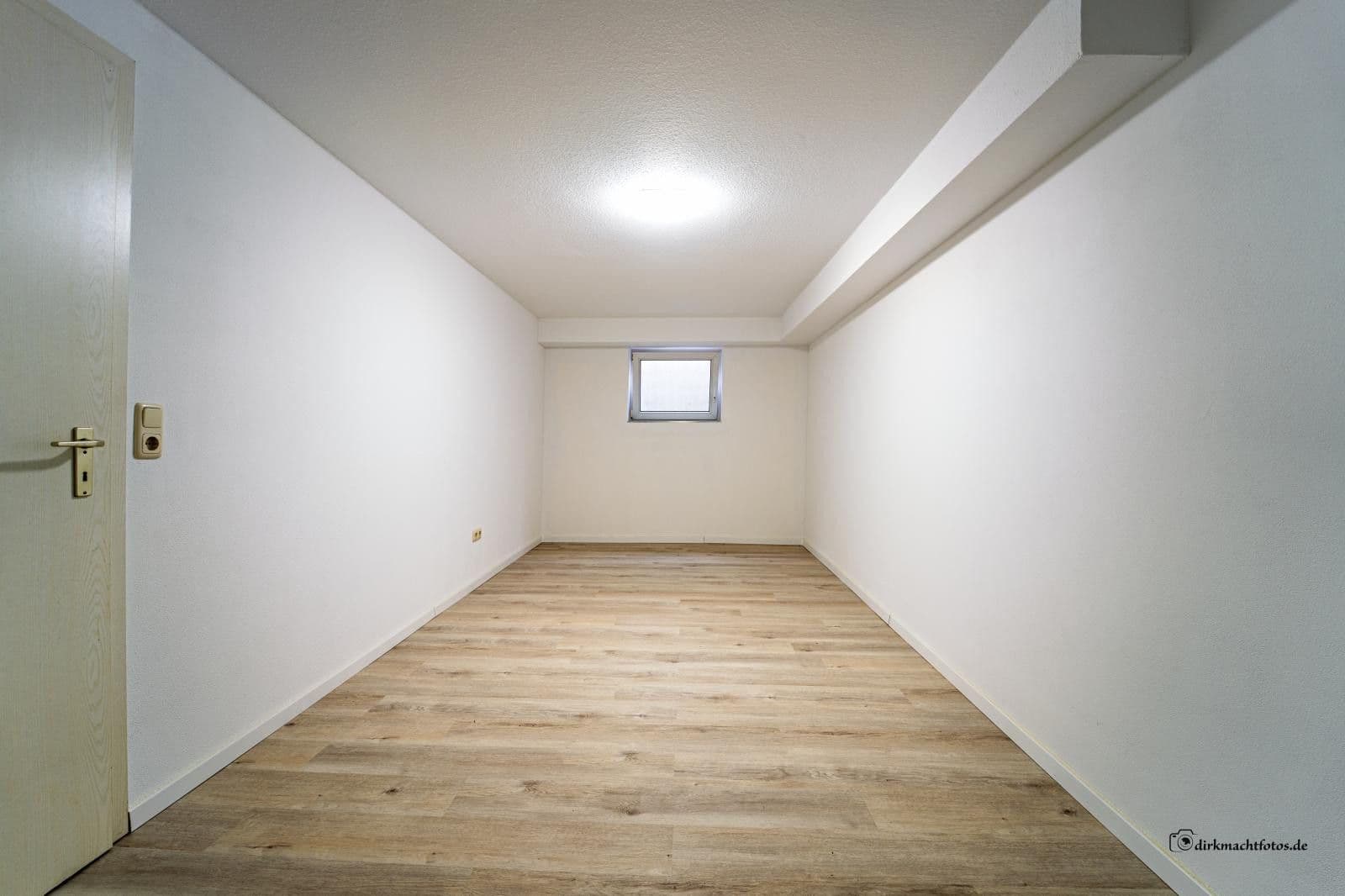 Pronájem domu 119 m², pozemek 288 m², Ratingen, Severní Porýní-Vestfálsko Pronájem domu 119 m², pozemek 288 m², Ratingen, Severní Porýní-Vestfálsko