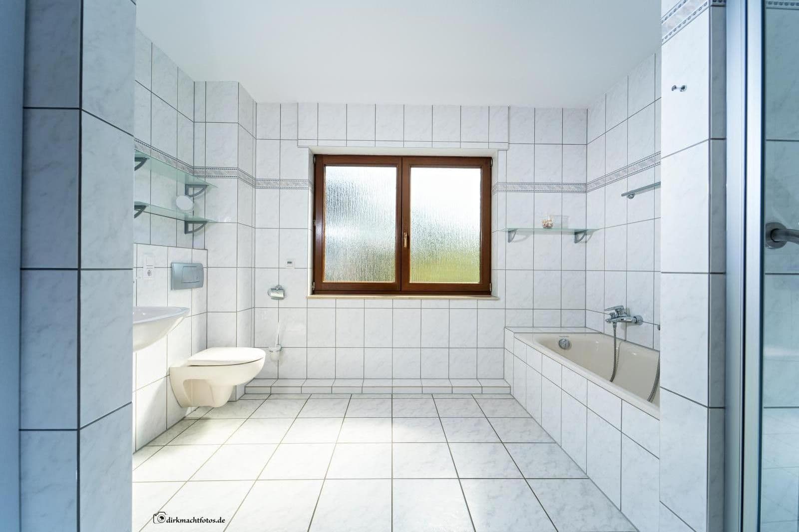 Pronájem domu 119 m², pozemek 288 m², Ratingen, Severní Porýní-Vestfálsko Pronájem domu 119 m², pozemek 288 m², Ratingen, Severní Porýní-Vestfálsko