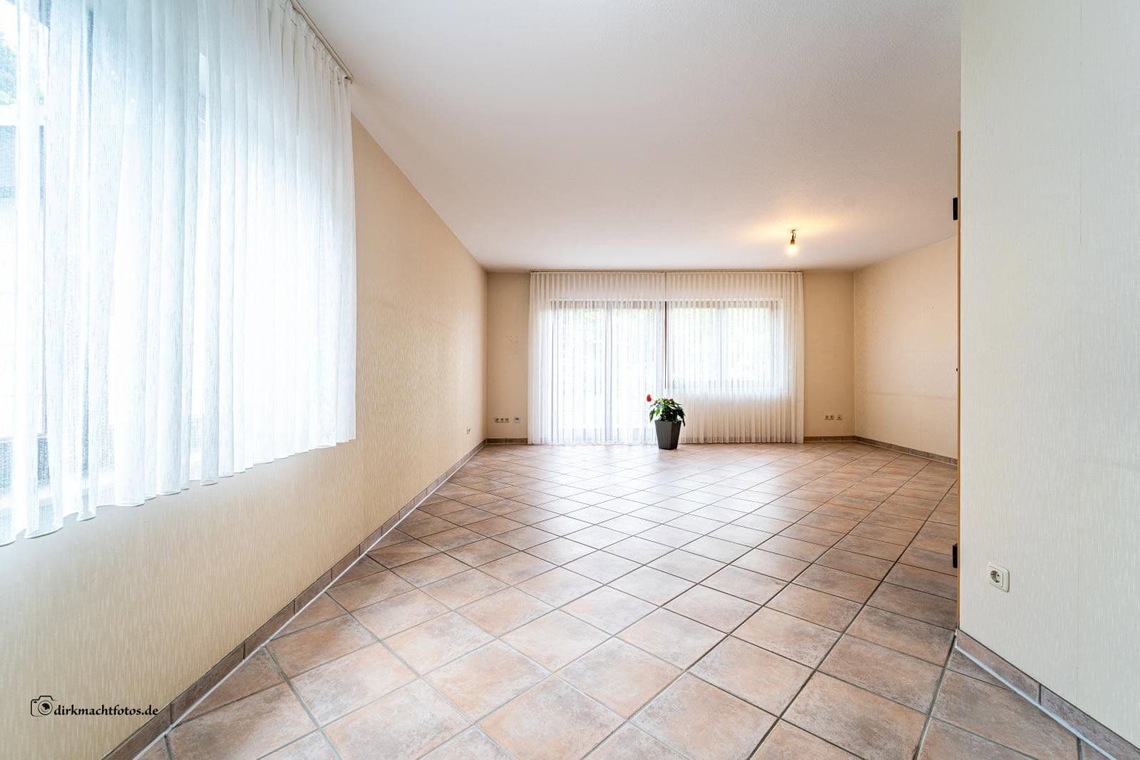 Pronájem domu 119 m², pozemek 288 m², Ratingen, Severní Porýní-Vestfálsko Pronájem domu 119 m², pozemek 288 m², Ratingen, Severní Porýní-Vestfálsko