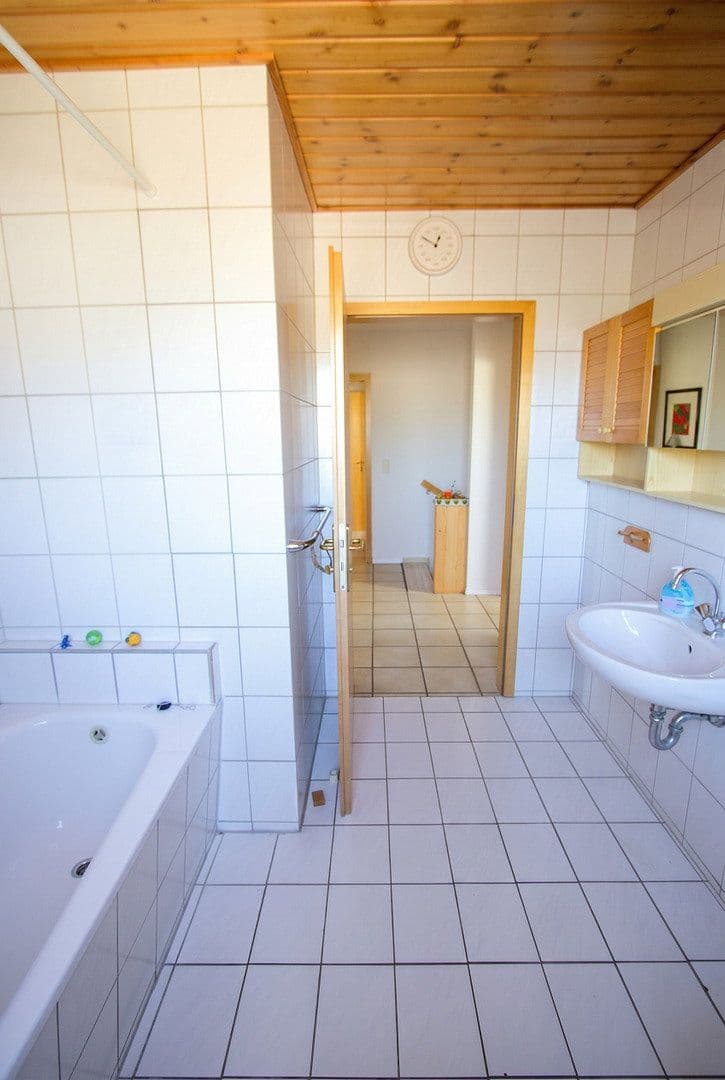 Prodej domu 92 m², pozemek 743 m², Masteweg 9, Iserlohn, Severní Porýní-Vestfálsko Prodej domu 92 m², pozemek 743 m², Masteweg 9, Iserlohn, Severní Porýní-Vestfálsko