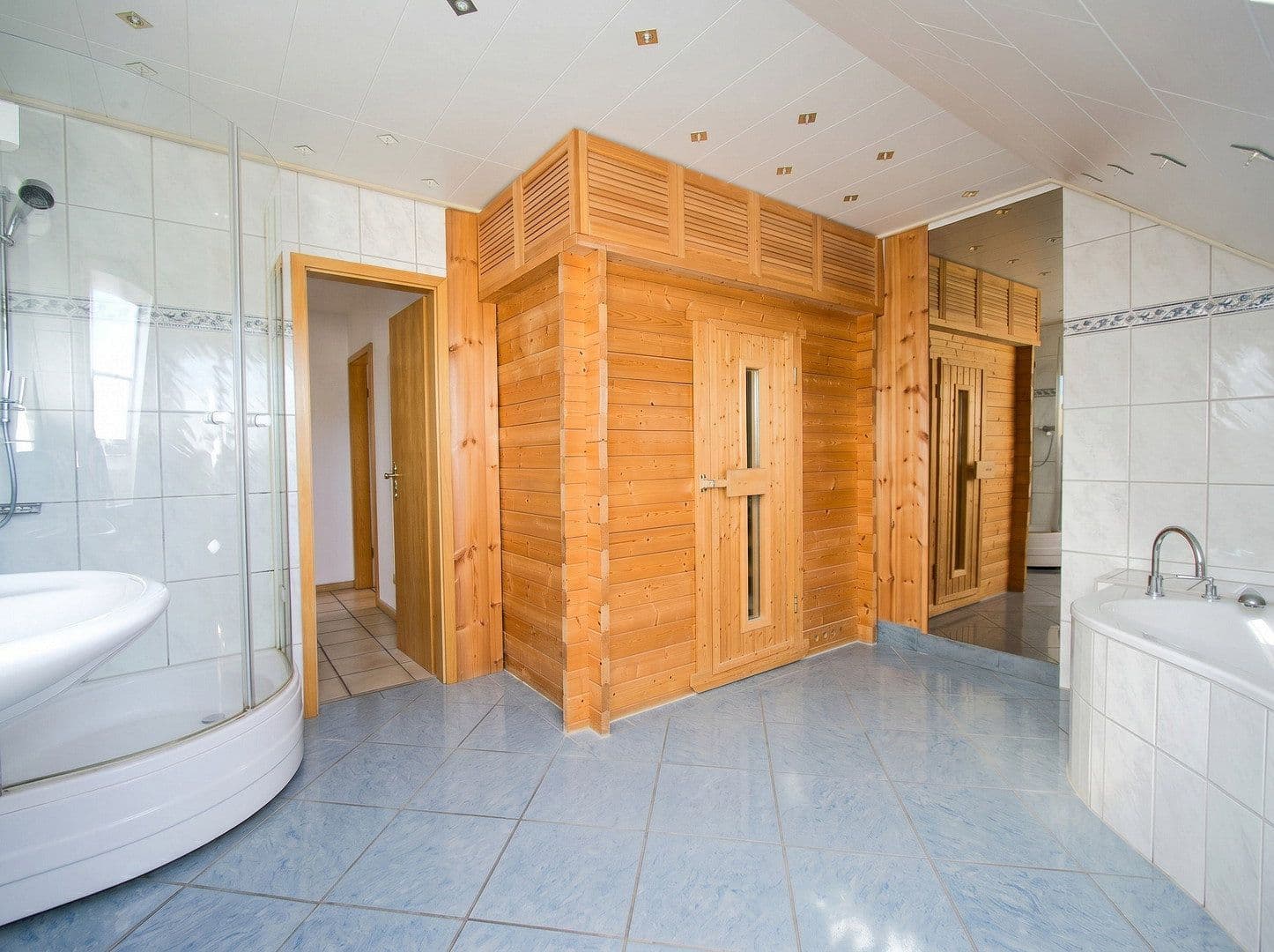 Prodej domu 92 m², pozemek 743 m², Masteweg 9, Iserlohn, Severní Porýní-Vestfálsko Prodej domu 92 m², pozemek 743 m², Masteweg 9, Iserlohn, Severní Porýní-Vestfálsko