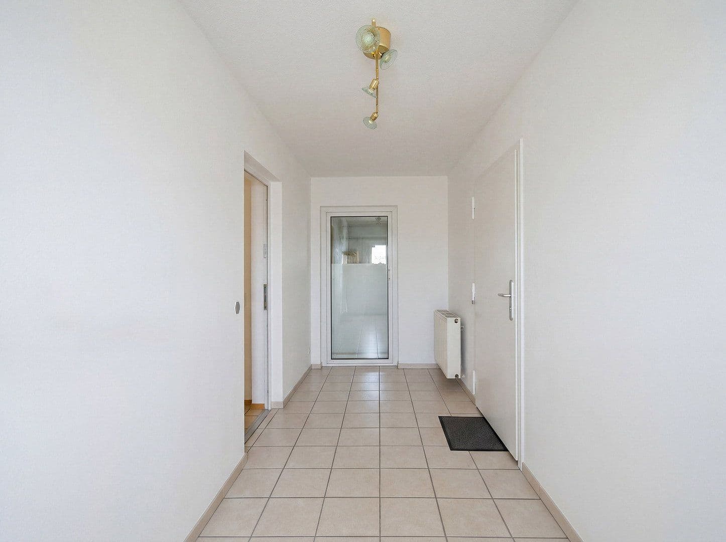 Prodej domu 92 m², pozemek 743 m², Masteweg 9, Iserlohn, Severní Porýní-Vestfálsko Prodej domu 92 m², pozemek 743 m², Masteweg 9, Iserlohn, Severní Porýní-Vestfálsko