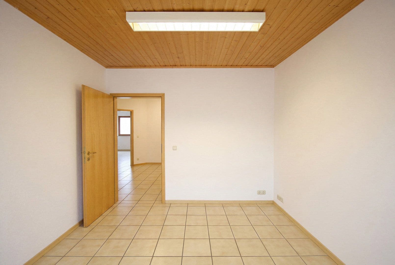 Prodej domu 92 m², pozemek 743 m², Masteweg 9, Iserlohn, Severní Porýní-Vestfálsko Prodej domu 92 m², pozemek 743 m², Masteweg 9, Iserlohn, Severní Porýní-Vestfálsko