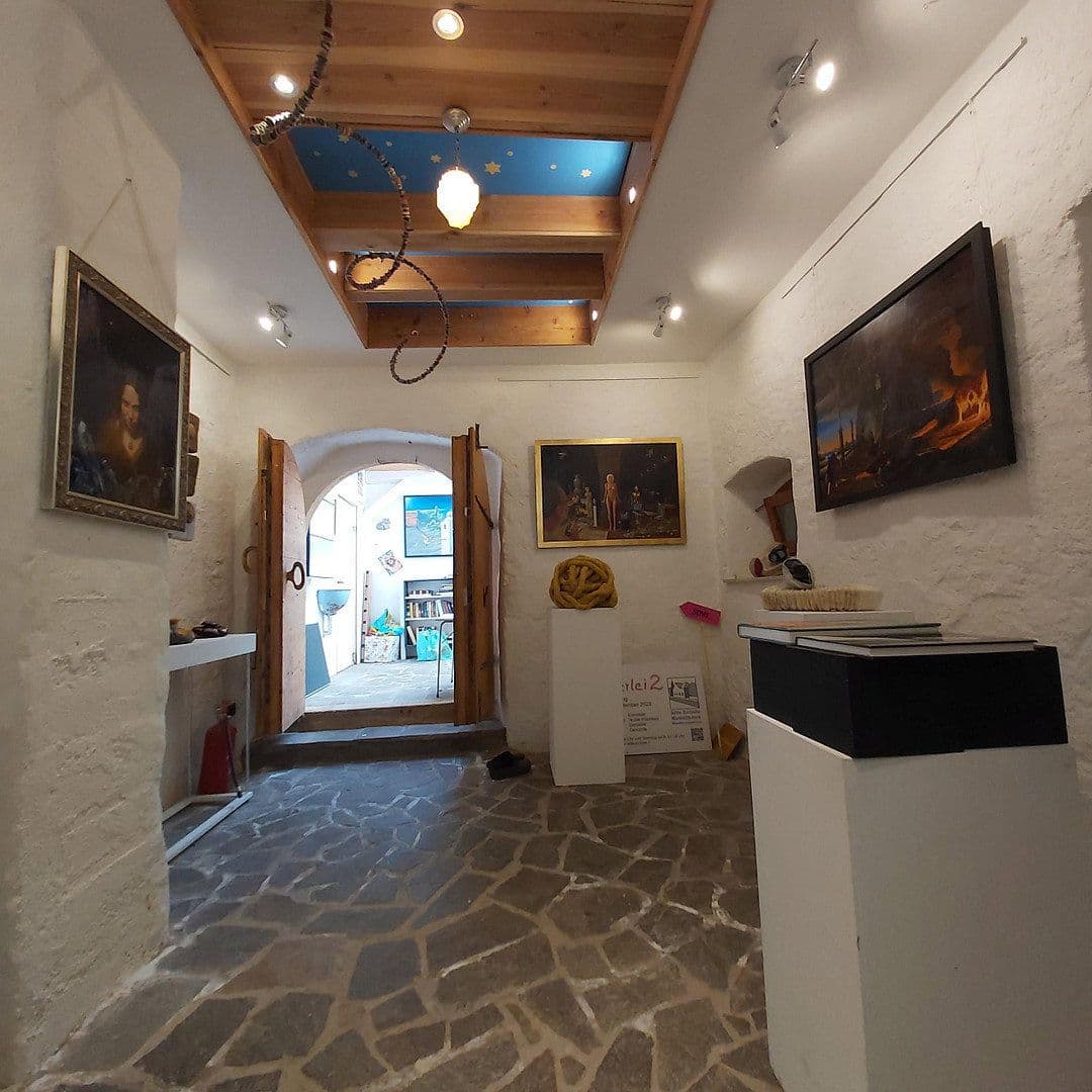 Prodej domu 220 m², pozemek 909 m², Schulstraße 2, Schliengen, Bádensko-Württembersko Prodej domu 220 m², pozemek 909 m², Schulstraße 2, Schliengen, Bádensko-Württembersko