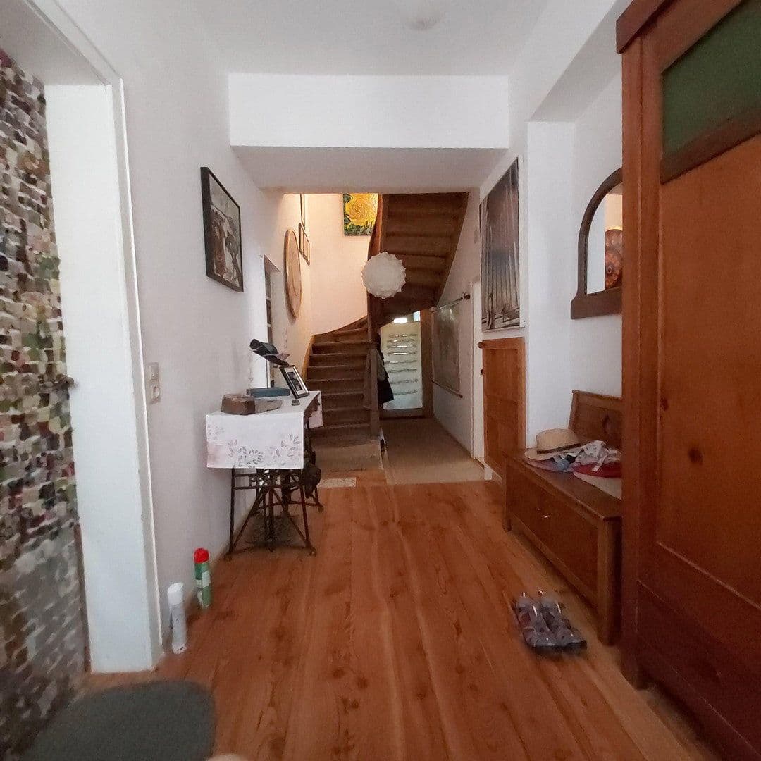 Prodej domu 220 m², pozemek 909 m², Schulstraße 2, Schliengen, Bádensko-Württembersko Prodej domu 220 m², pozemek 909 m², Schulstraße 2, Schliengen, Bádensko-Württembersko