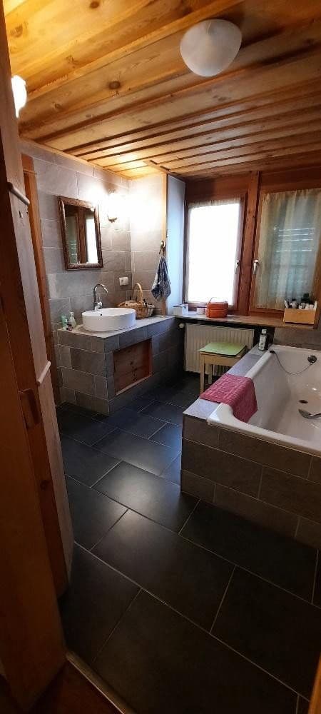 Prodej domu 220 m², pozemek 909 m², Schulstraße 2, Schliengen, Bádensko-Württembersko Prodej domu 220 m², pozemek 909 m², Schulstraße 2, Schliengen, Bádensko-Württembersko
