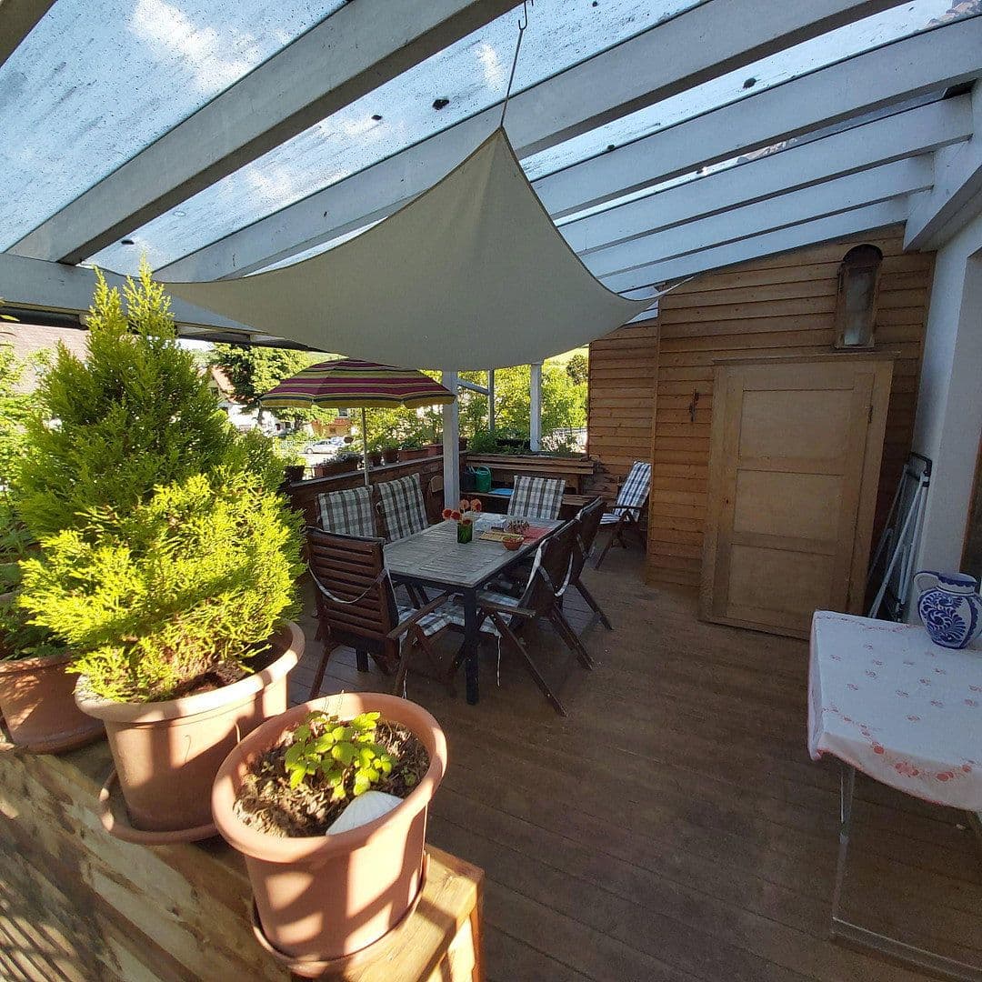 Prodej domu 220 m², pozemek 909 m², Schulstraße 2, Schliengen, Bádensko-Württembersko Prodej domu 220 m², pozemek 909 m², Schulstraße 2, Schliengen, Bádensko-Württembersko