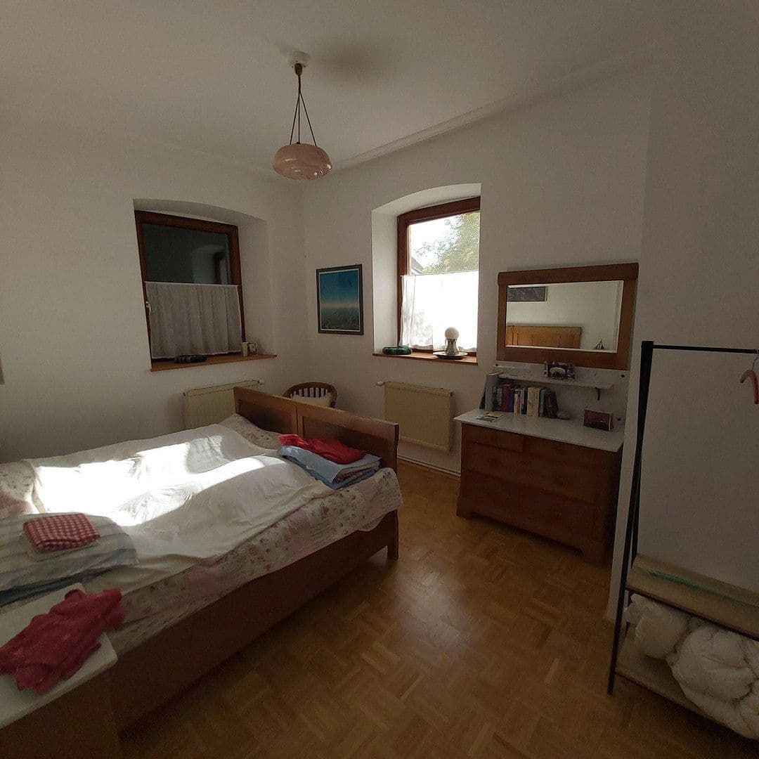 Prodej domu 220 m², pozemek 909 m², Schulstraße 2, Schliengen, Bádensko-Württembersko Prodej domu 220 m², pozemek 909 m², Schulstraße 2, Schliengen, Bádensko-Württembersko