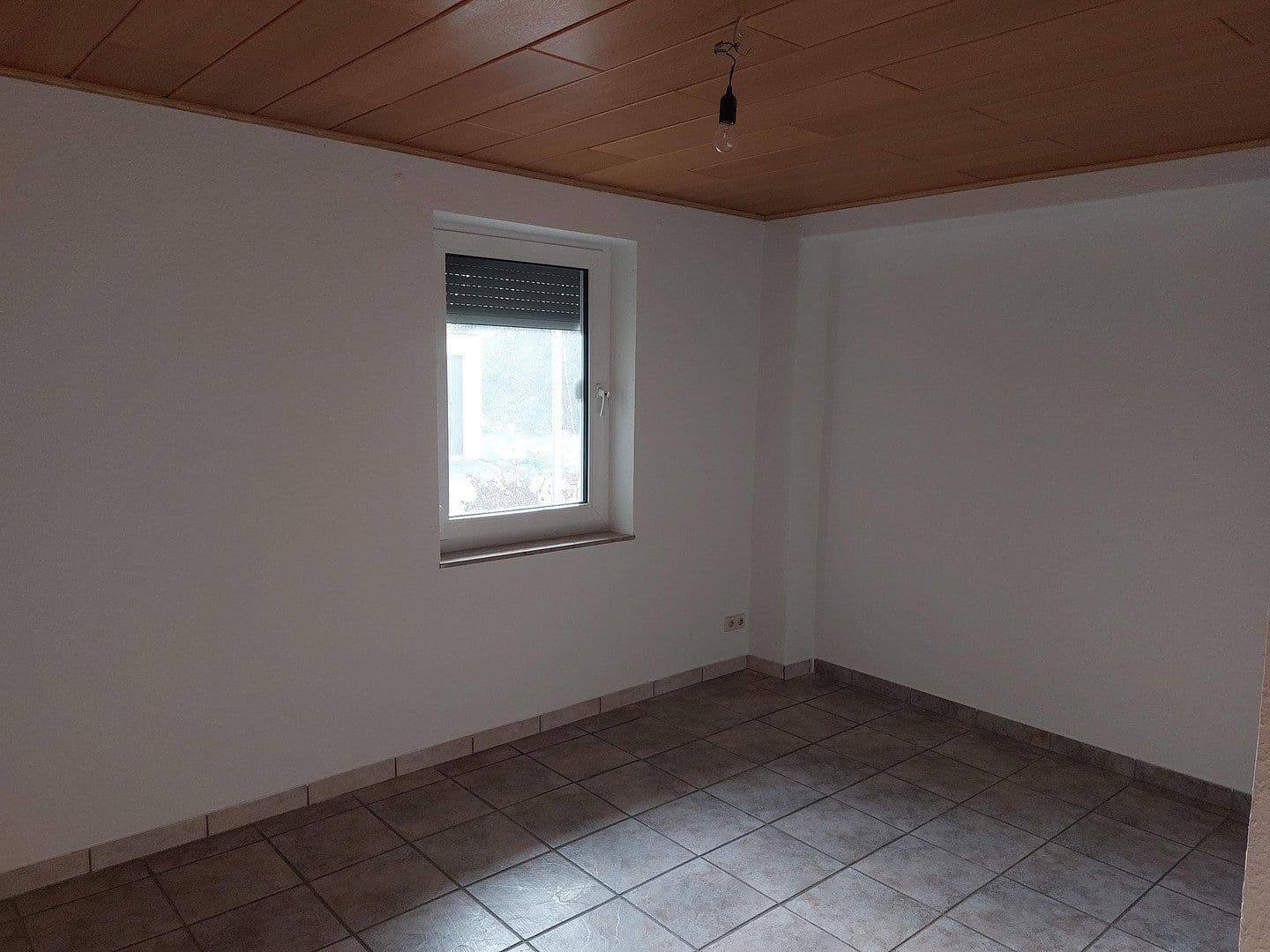 Pronájem bytu 4+1 90 m², Neckarsulm, Bádensko-Württembersko Pronájem bytu 4+1 90 m², Neckarsulm, Bádensko-Württembersko