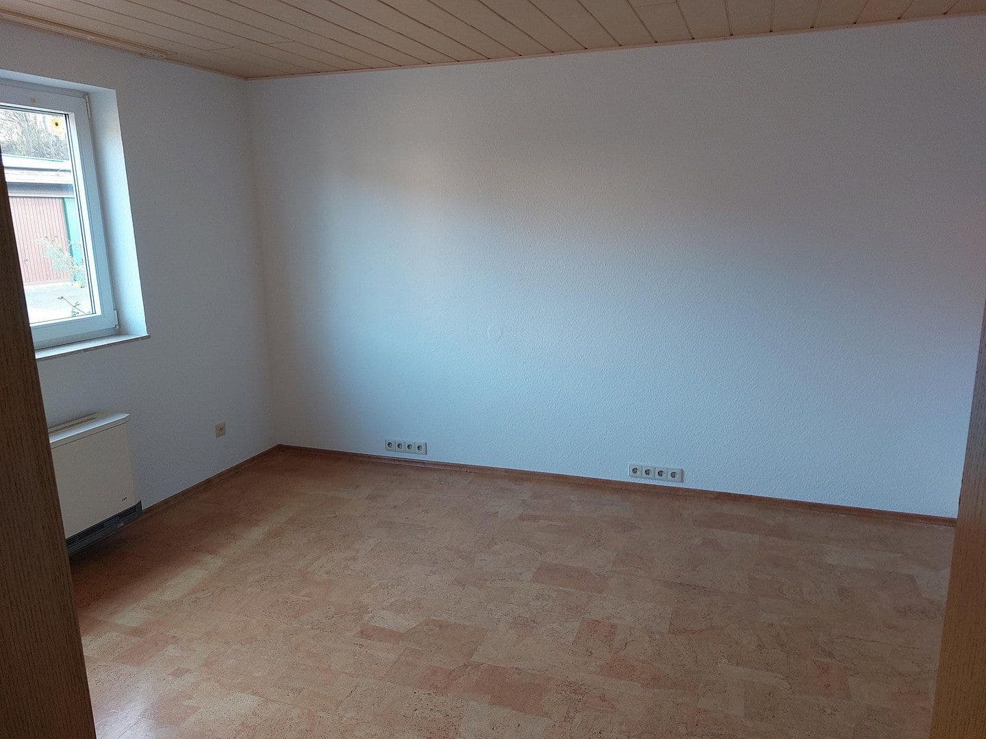 Pronájem bytu 4+1 90 m², Neckarsulm, Bádensko-Württembersko Pronájem bytu 4+1 90 m², Neckarsulm, Bádensko-Württembersko