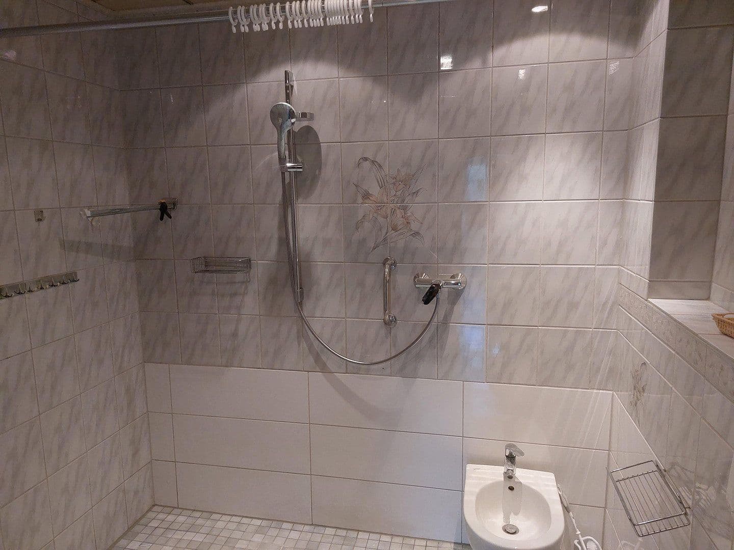 Pronájem bytu 4+1 90 m², Neckarsulm, Bádensko-Württembersko Pronájem bytu 4+1 90 m², Neckarsulm, Bádensko-Württembersko