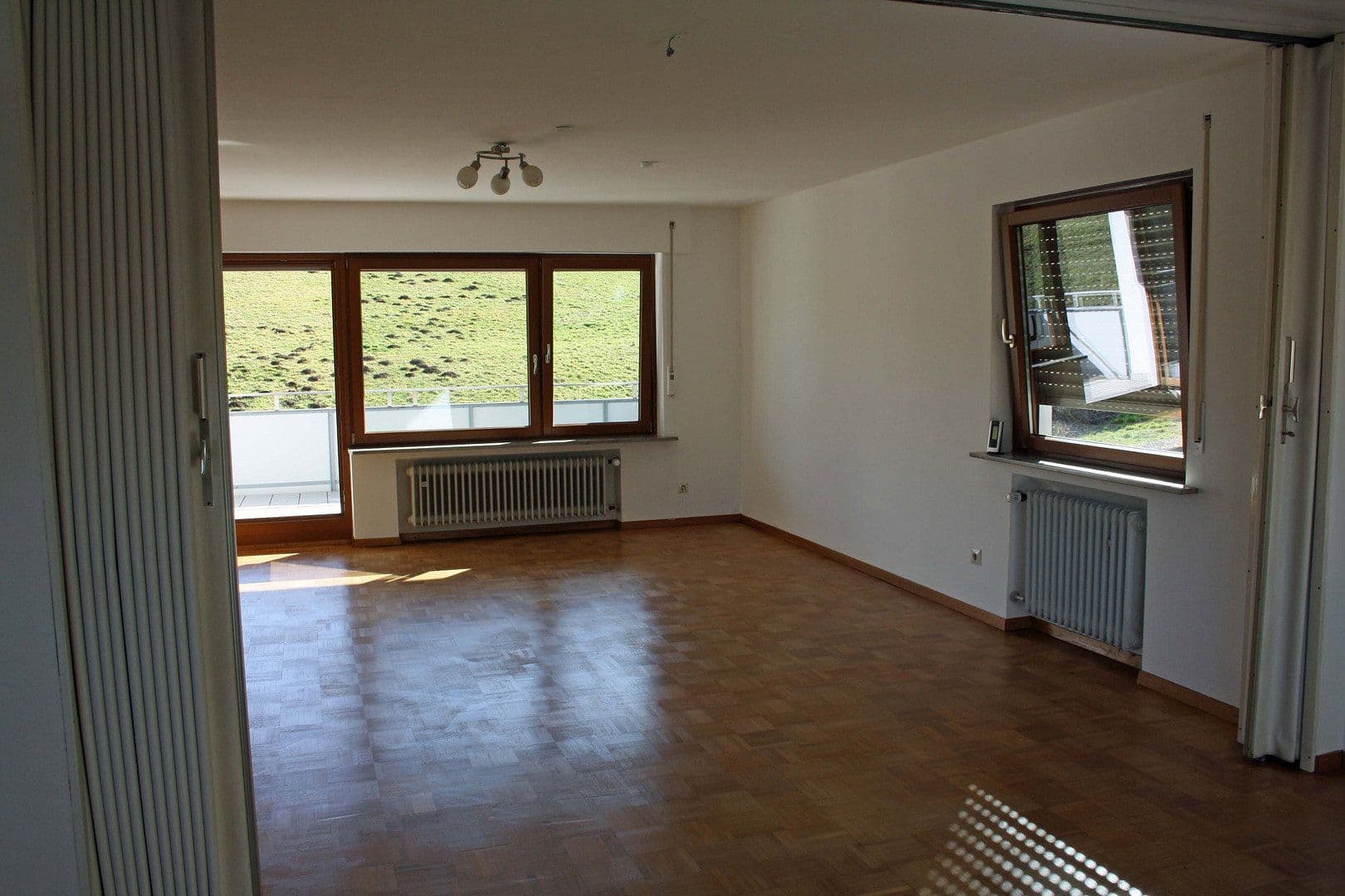 Pronájem bytu 3+kk 100 m², Maierhof 12, Denkendorf, Bádensko-Württembersko Pronájem bytu 3+kk 100 m², Maierhof 12, Denkendorf, Bádensko-Württembersko
