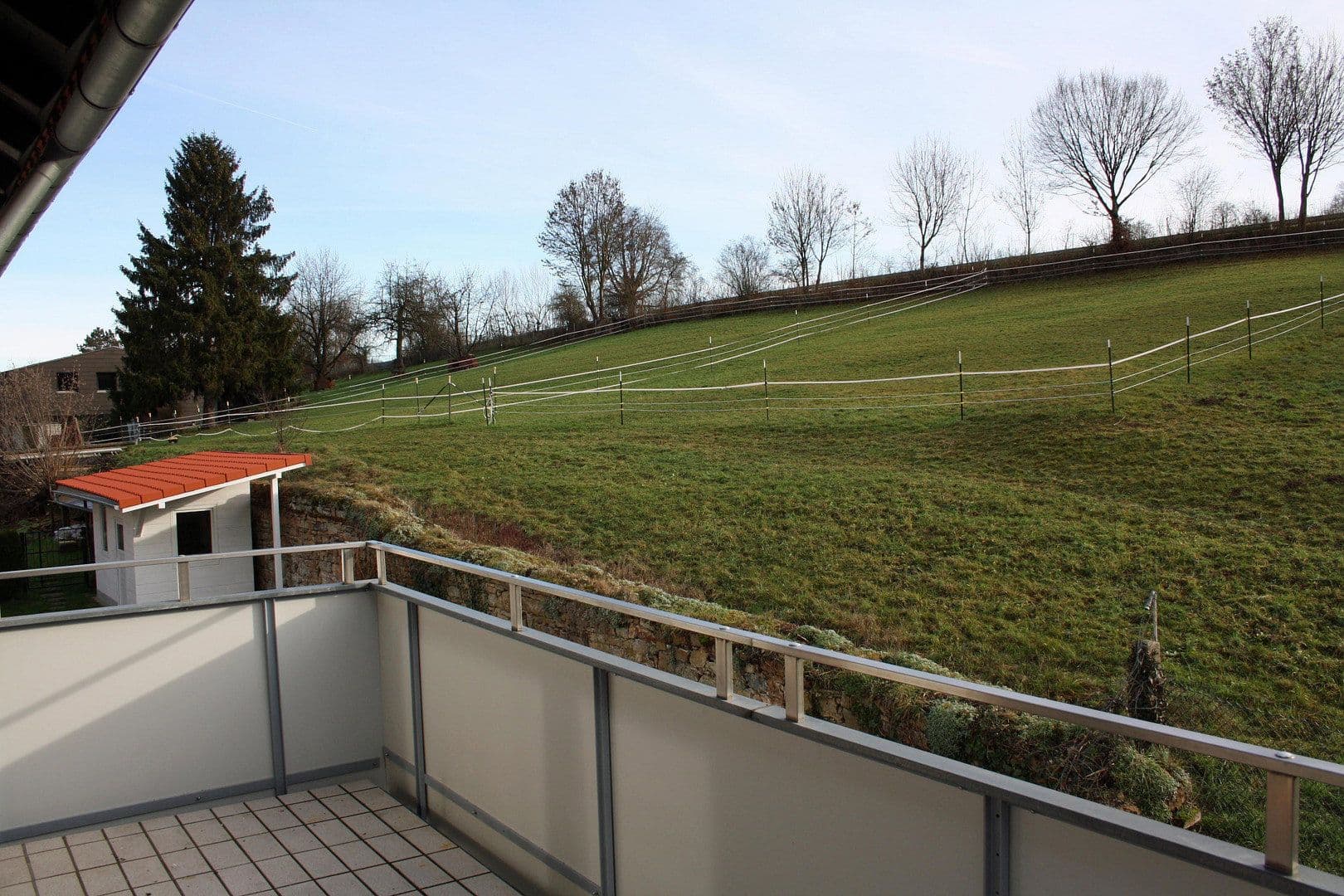 Pronájem bytu 3+kk 100 m², Maierhof 12, Denkendorf, Bádensko-Württembersko Pronájem bytu 3+kk 100 m², Maierhof 12, Denkendorf, Bádensko-Württembersko