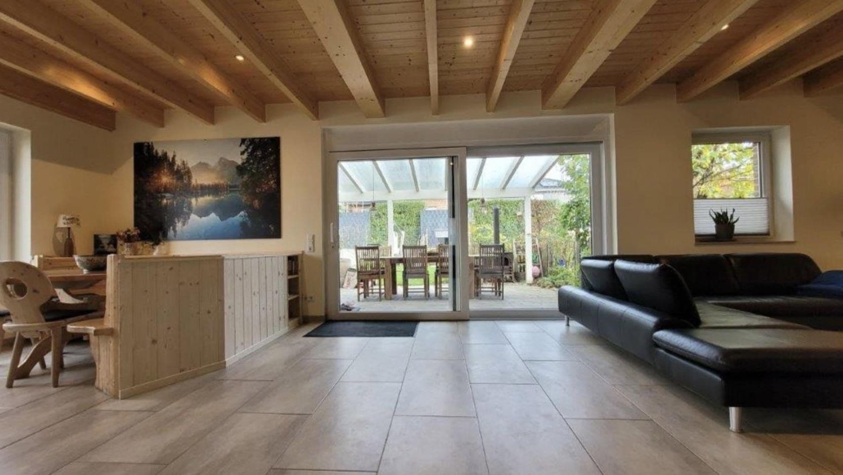 Prodej domu 126 m², pozemek 505 m², Reken, Severní Porýní-Vestfálsko Prodej domu 126 m², pozemek 505 m², Reken, Severní Porýní-Vestfálsko