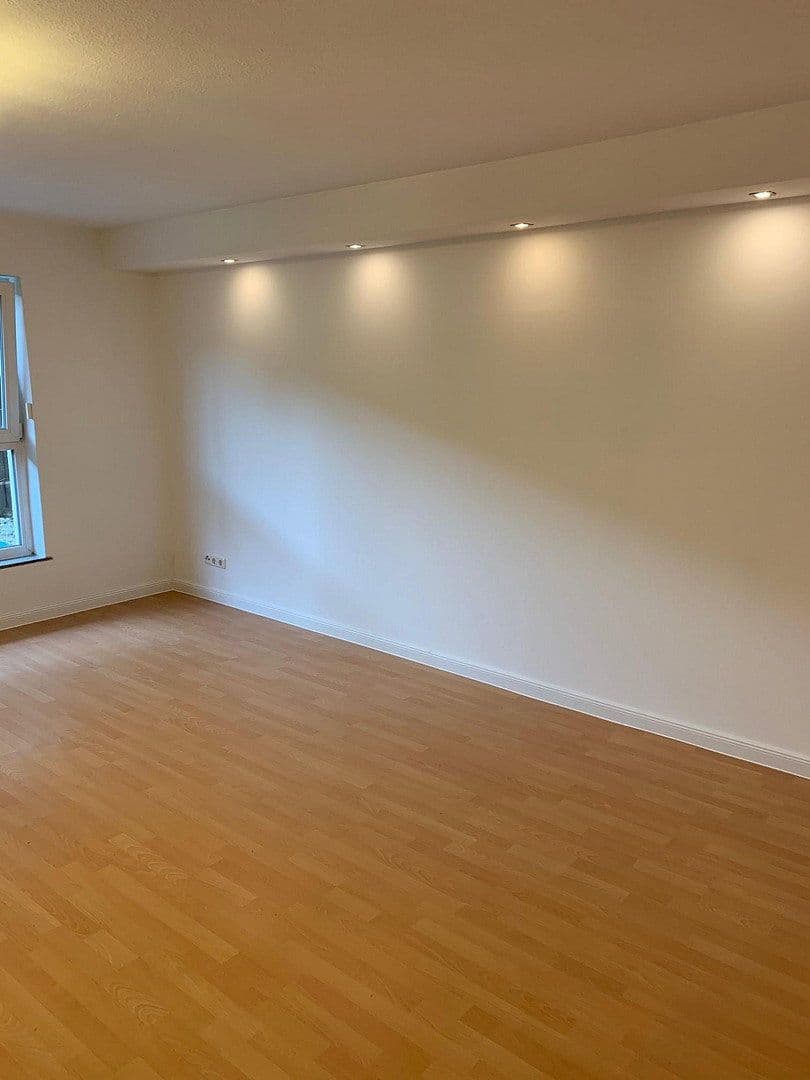 Pronájem bytu 1+1 30 m², Mainz, Porýní-Falc Pronájem bytu 1+1 30 m², Mainz, Porýní-Falc