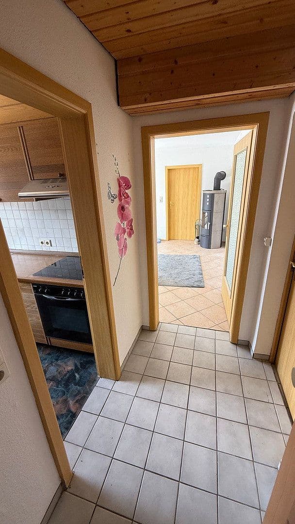 Prodej domu 185 m², pozemek 311 m², Hukelturenstraße 38, Albstadt, Bádensko-Württembersko Prodej domu 185 m², pozemek 311 m², Hukelturenstraße 38, Albstadt, Bádensko-Württembersko
