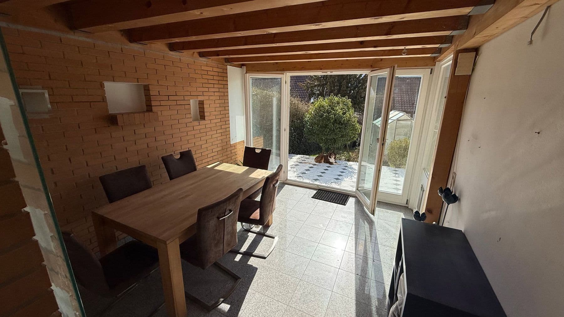 Prodej domu 185 m², pozemek 311 m², Hukelturenstraße 38, Albstadt, Bádensko-Württembersko Prodej domu 185 m², pozemek 311 m², Hukelturenstraße 38, Albstadt, Bádensko-Württembersko