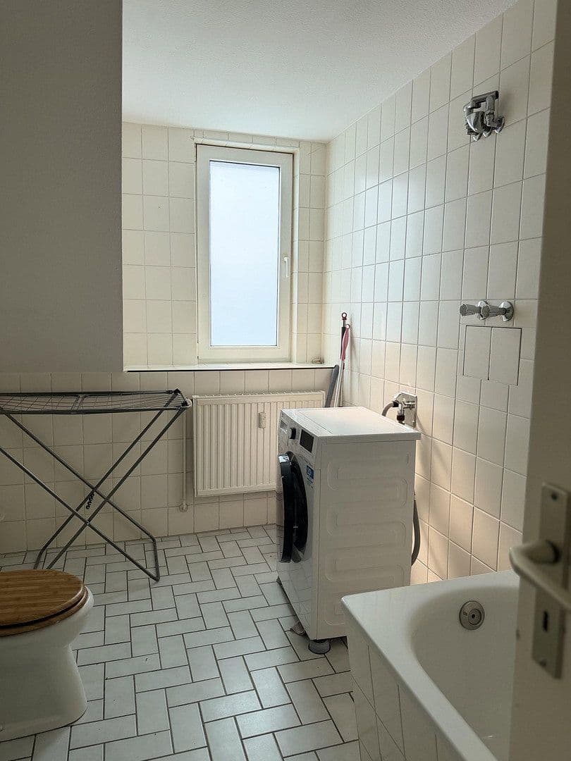 Pronájem bytu 3+1 50 m², Berlinerstraße 4, Brieselang, Braniborsko Pronájem bytu 3+1 50 m², Berlinerstraße 4, Brieselang, Braniborsko