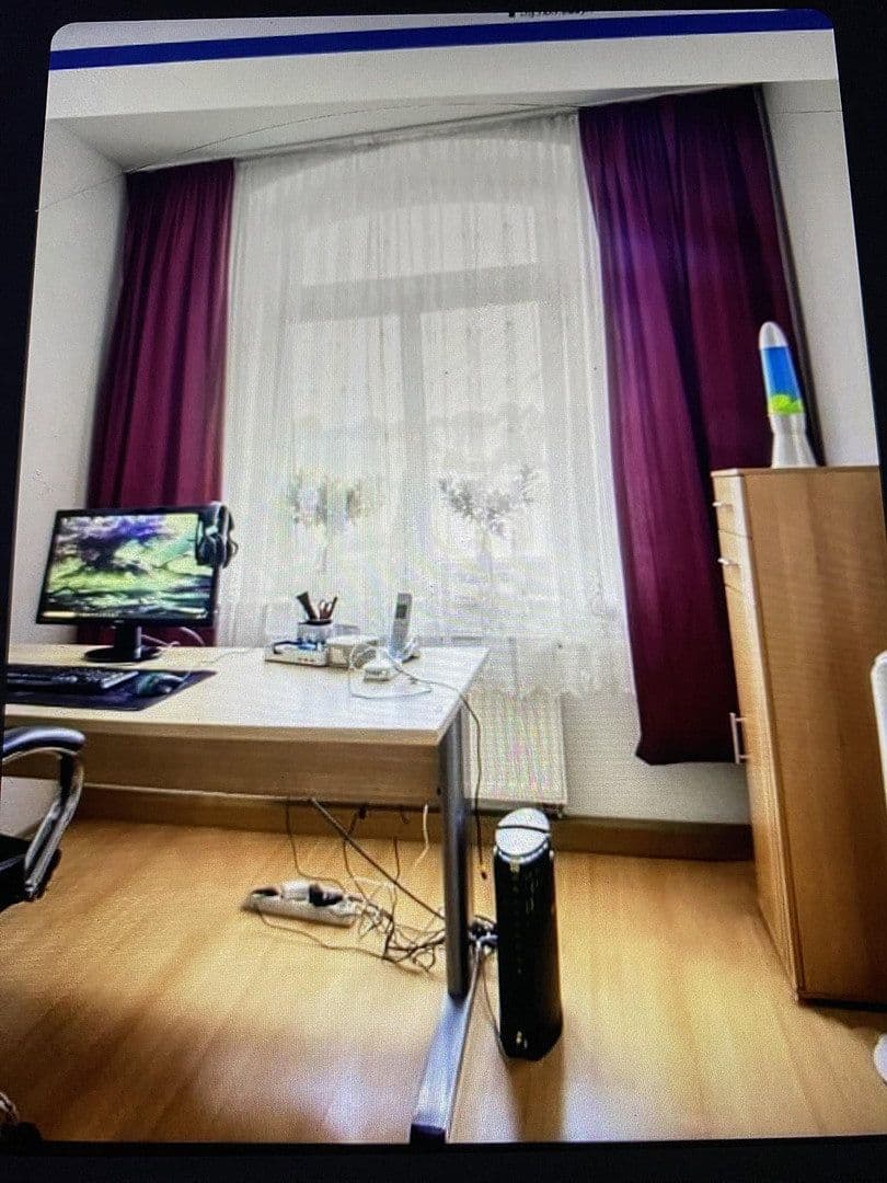 Prodej bytu 4+1 90 m², Beethovenstraße 17, Starohrad, Durynsko Prodej bytu 4+1 90 m², Beethovenstraße 17, Starohrad, Durynsko