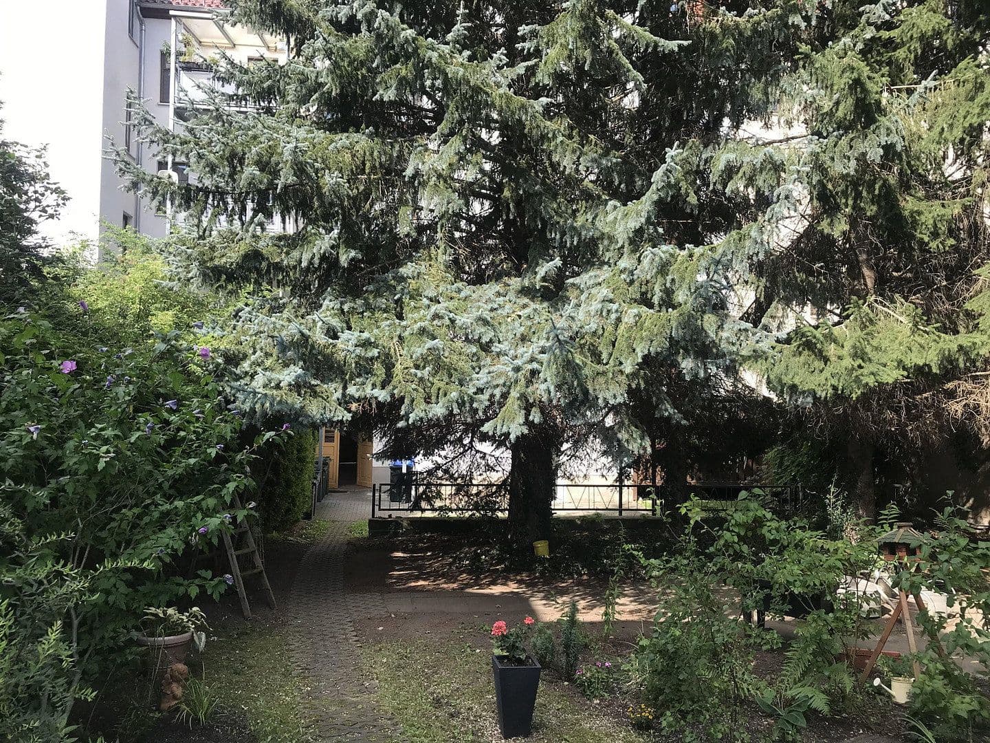 Prodej bytu 4+1 90 m², Beethovenstraße 17, Starohrad, Durynsko Prodej bytu 4+1 90 m², Beethovenstraße 17, Starohrad, Durynsko