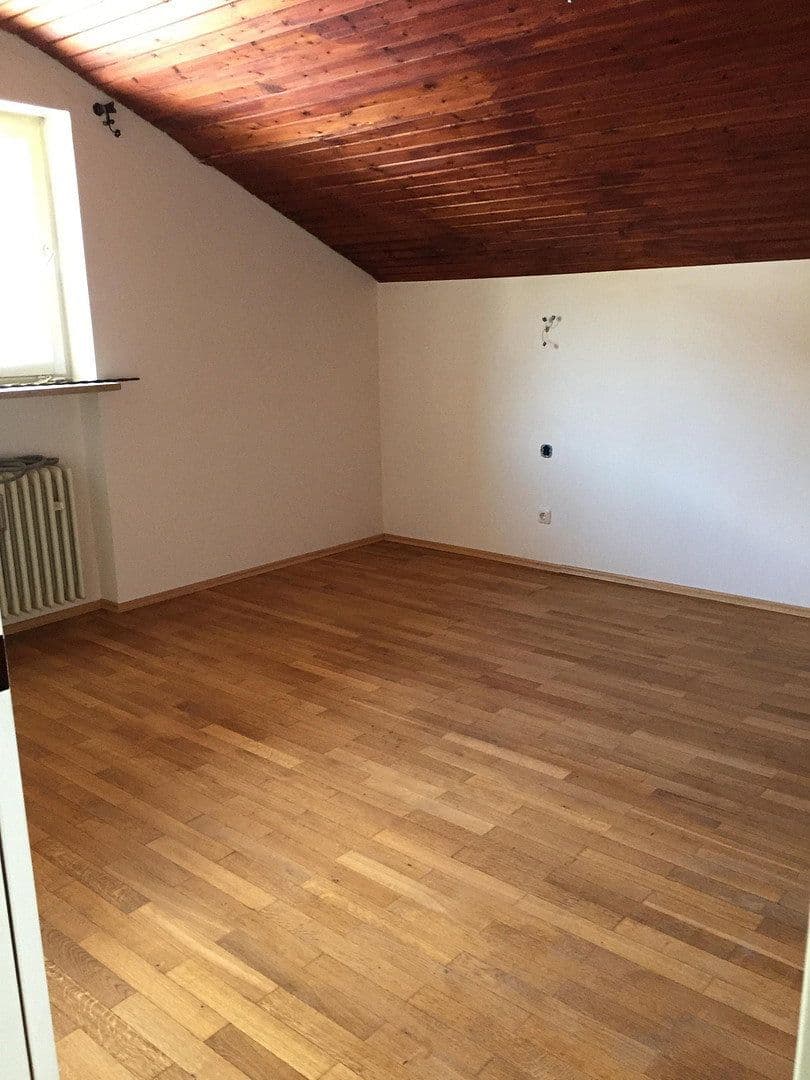 Pronájem bytu 2+1 71 m², Nördliche Hauptstraße 4, Rottach-Egern, Bavorsko Pronájem bytu 2+1 71 m², Nördliche Hauptstraße 4, Rottach-Egern, Bavorsko