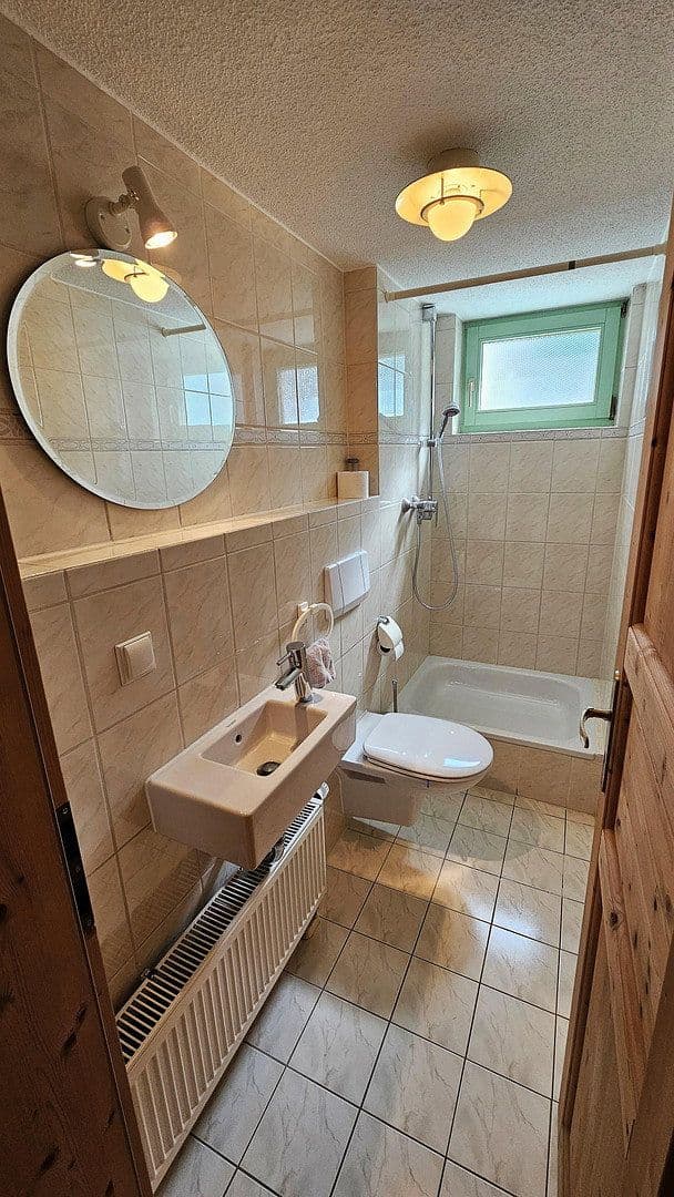 Prodej domu 173 m², pozemek 357 m², Edling, Bavorsko Prodej domu 173 m², pozemek 357 m², Edling, Bavorsko