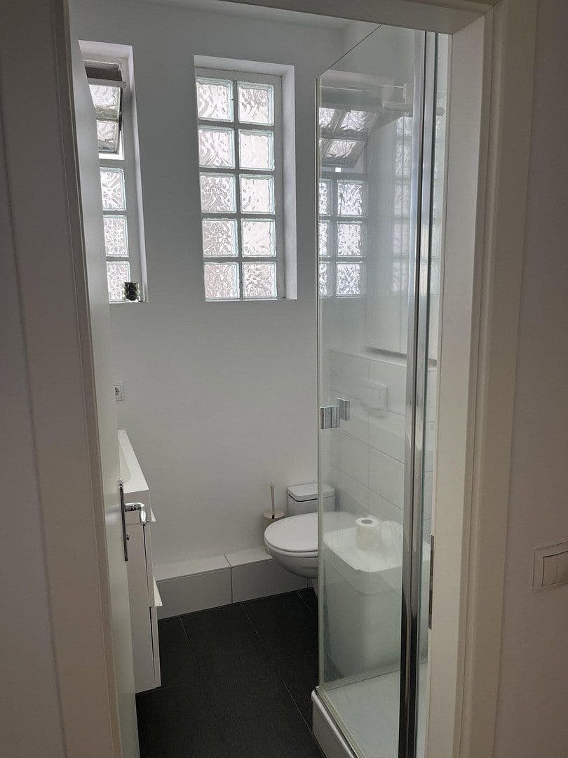Pronájem bytu 1+1 32 m², Herrengraben 70, Hamburg, Hamburg Pronájem bytu 1+1 32 m², Herrengraben 70, Hamburg, Hamburg