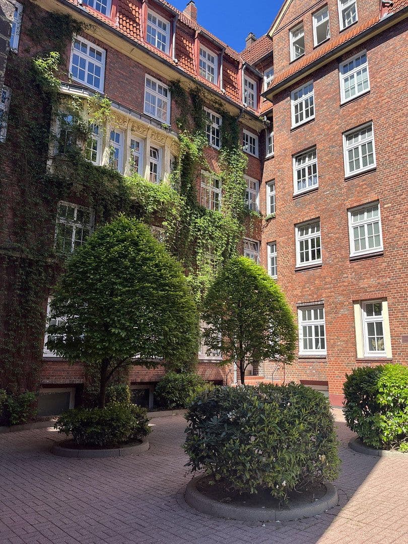 Pronájem bytu 1+1 32 m², Herrengraben 70, Hamburg, Hamburg Pronájem bytu 1+1 32 m², Herrengraben 70, Hamburg, Hamburg