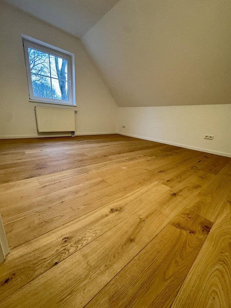 Pronájem bytu 2+kk 75 m², Weg nach den Hingbenden, Düsseldorf, Severní Porýní-Vestfálsko Pronájem bytu 2+kk 75 m², Weg nach den Hingbenden, Düsseldorf, Severní Porýní-Vestfálsko