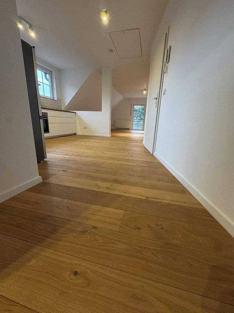 Pronájem bytu 2+kk 75 m², Weg nach den Hingbenden, Düsseldorf, Severní Porýní-Vestfálsko Pronájem bytu 2+kk 75 m², Weg nach den Hingbenden, Düsseldorf, Severní Porýní-Vestfálsko
