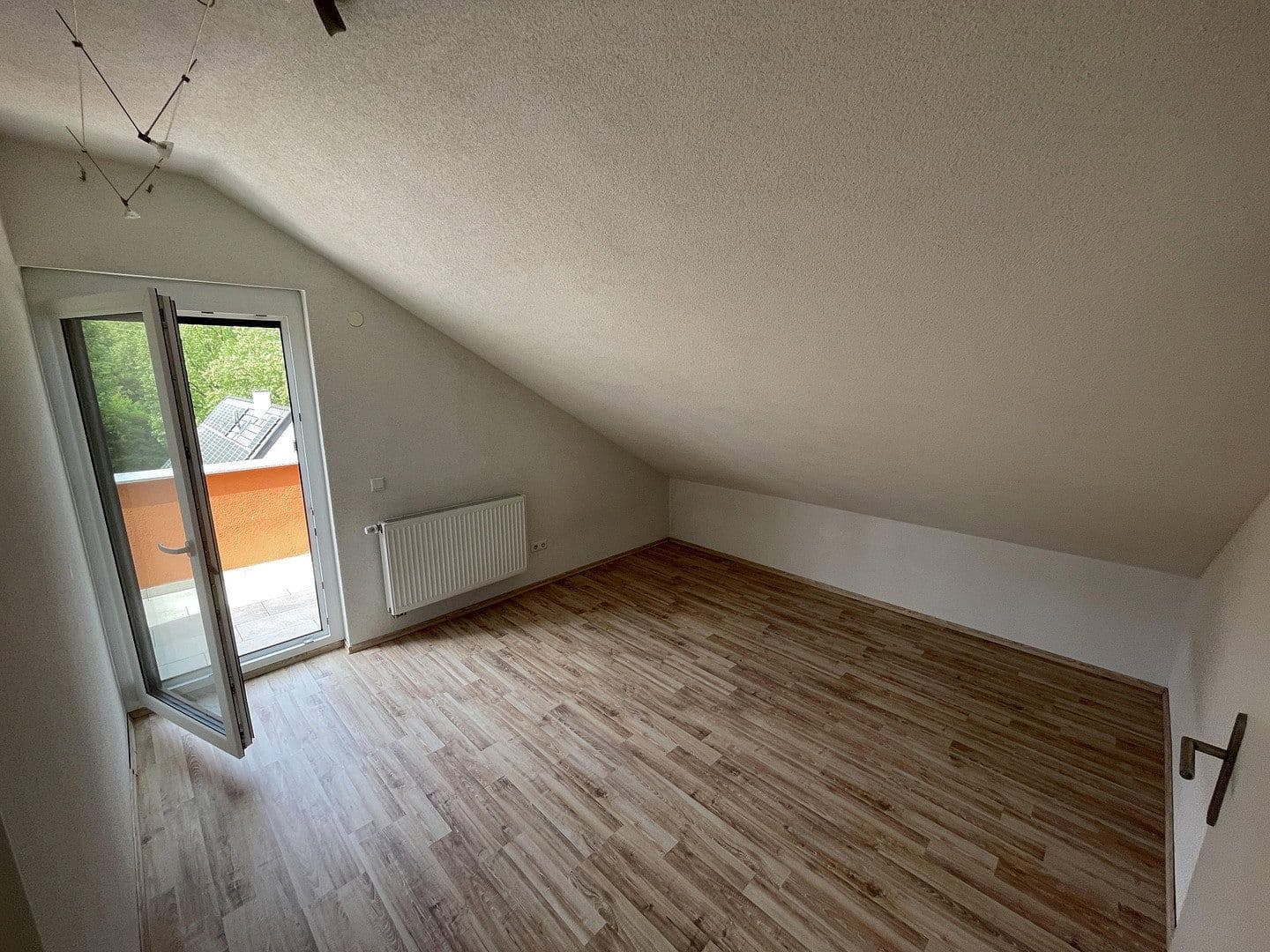 Pronájem bytu 4+1 95 m², Neustädter Str. 92, Waiblingen, Bádensko-Württembersko Pronájem bytu 4+1 95 m², Neustädter Str. 92, Waiblingen, Bádensko-Württembersko