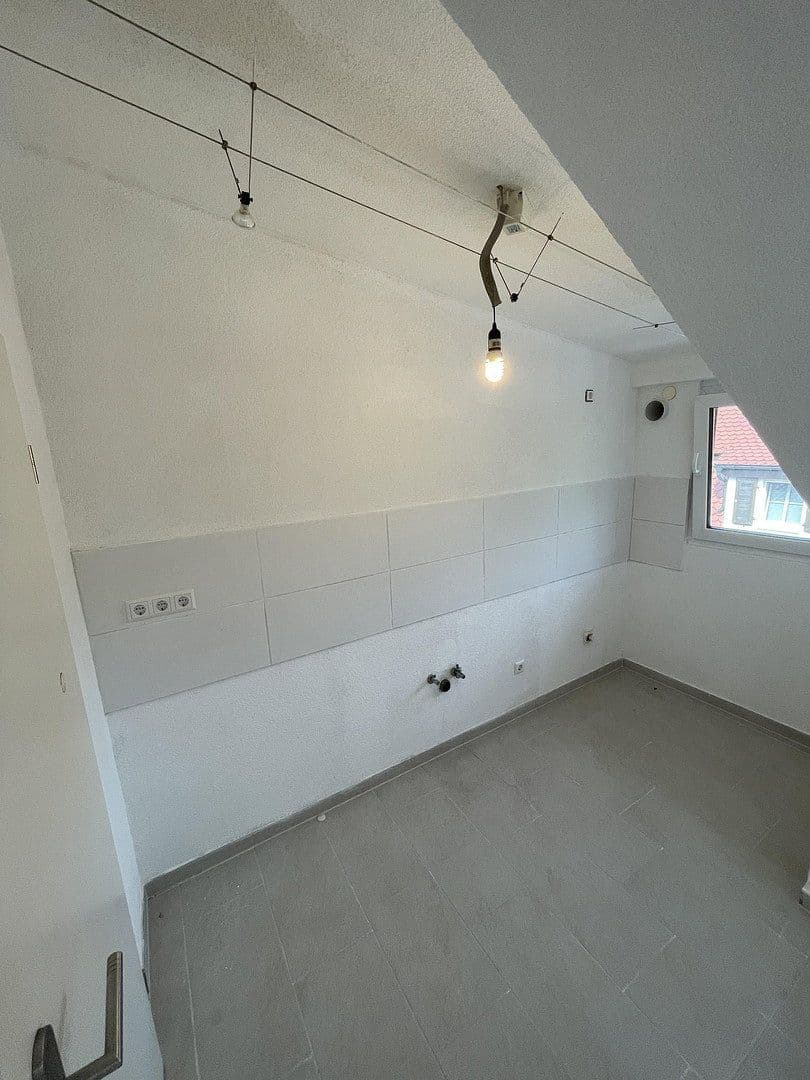 Pronájem bytu 4+1 95 m², Neustädter Str. 92, Waiblingen, Bádensko-Württembersko Pronájem bytu 4+1 95 m², Neustädter Str. 92, Waiblingen, Bádensko-Württembersko