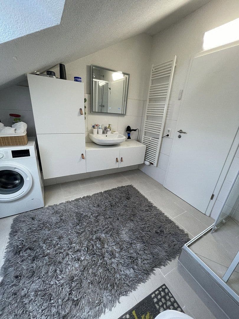 Pronájem bytu 4+1 95 m², Neustädter Str. 92, Waiblingen, Bádensko-Württembersko Pronájem bytu 4+1 95 m², Neustädter Str. 92, Waiblingen, Bádensko-Württembersko